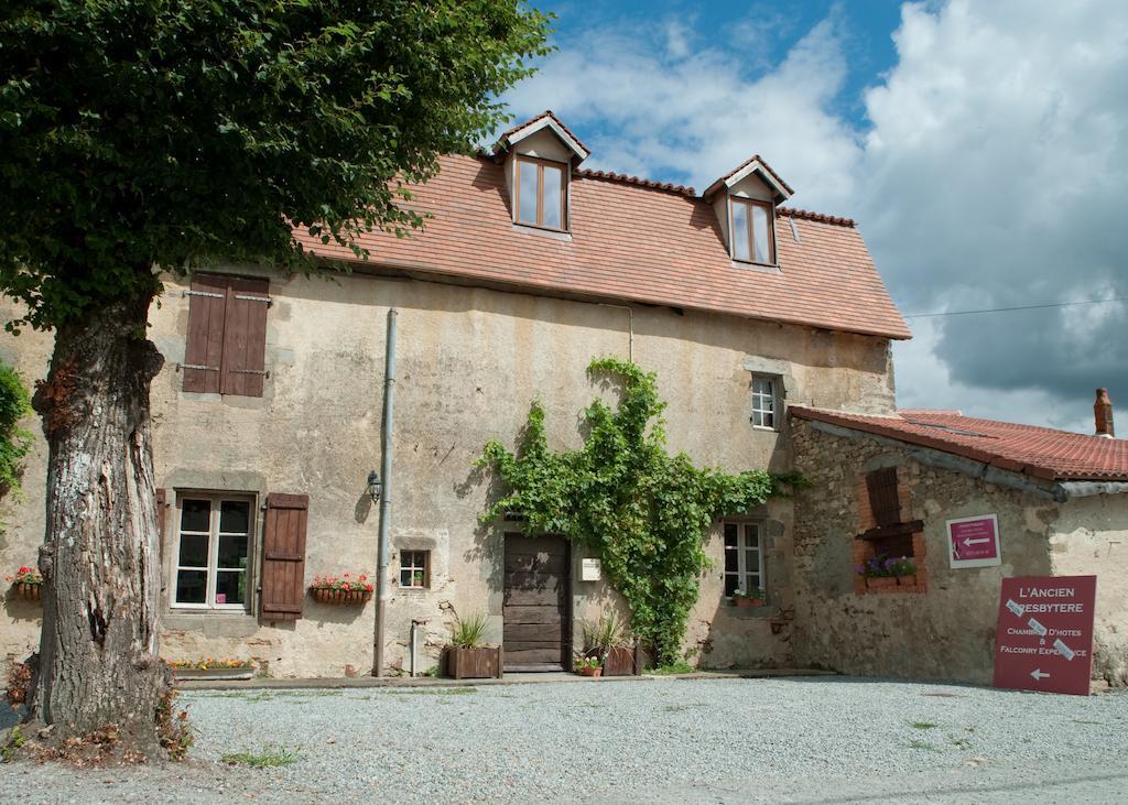 L'Ancien Presbytere Chambres D'Hote Ou Gite Le Dorat Εξωτερικό φωτογραφία